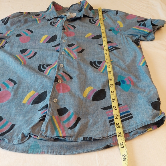 #takepride Geometric Gay Pride Flag Blue Button Up Short Sleeve Shirt Size L - Picture 8 of 10